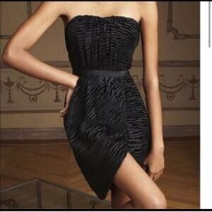 Giambattista Valli Black Velvet Striped Strapless Dress Size 2